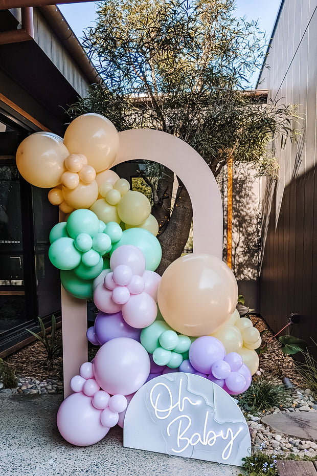 [INFLATED] Mini Balloon Garland and Arch Board Hire