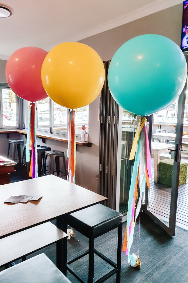 [INFLATED] Giant Solid Colour Balloons - [Bang Bang Balloons Byron Bay]