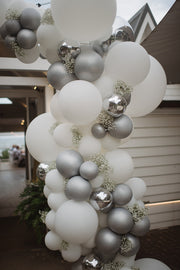 [INFLATED] Balloon Garland Installation