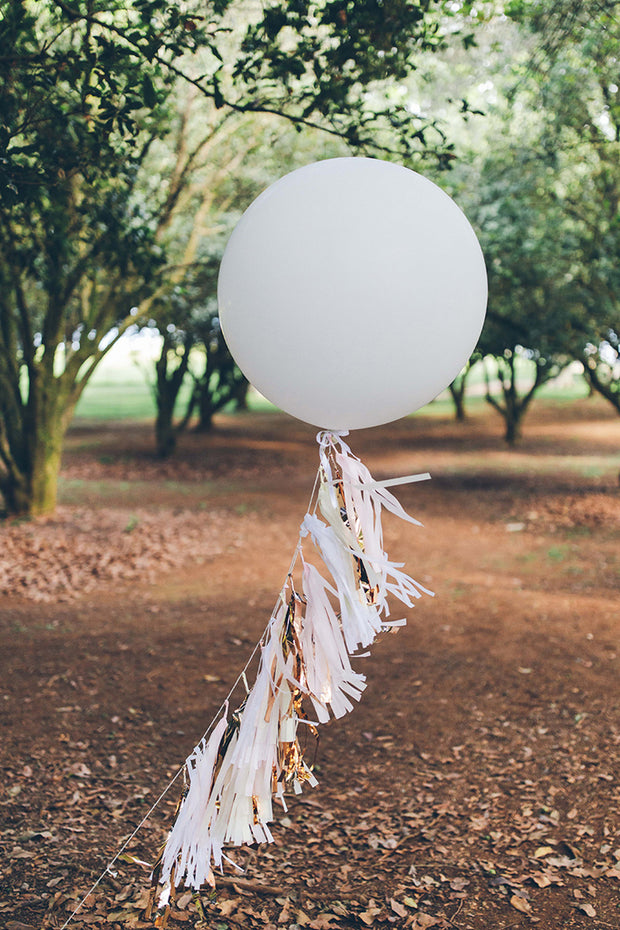 [INFLATED] Wedding Giant - Bang Bang Balloons